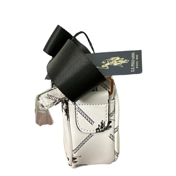 U.S Polo Assn White Medium Crossbody Bag BNWT - Picture 2 of 2